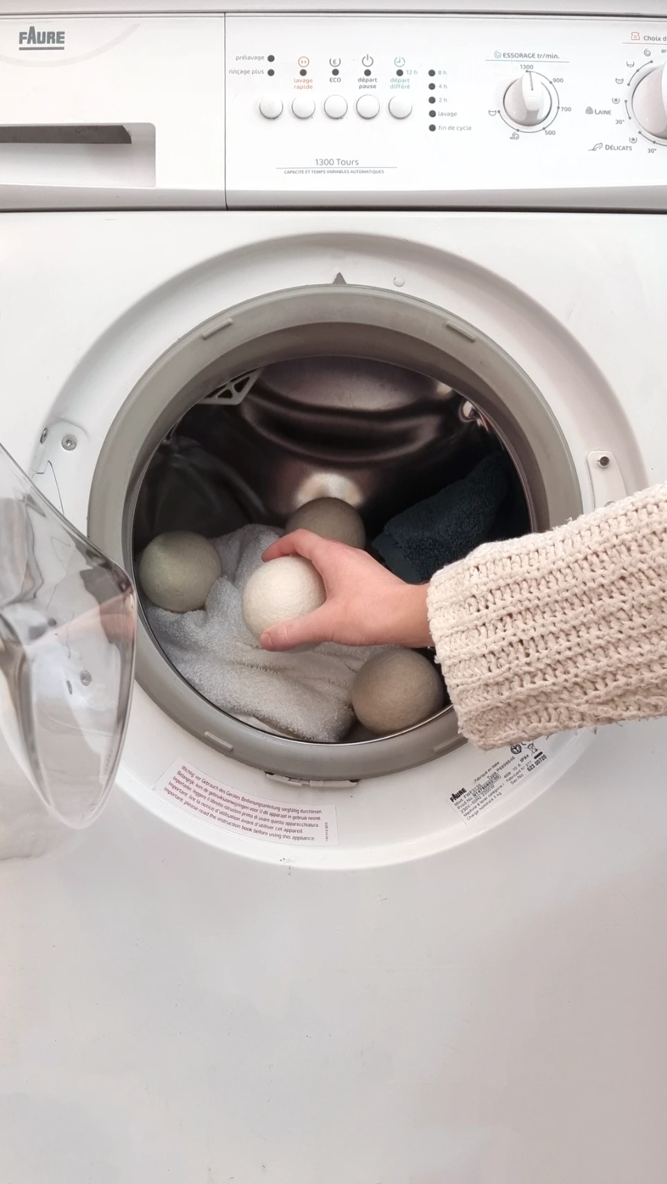 Pikoc volnene kroglice za sušilni stroj